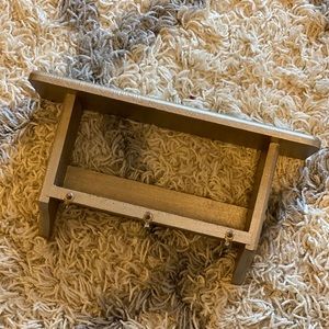 Small Shelf Keys Shelf